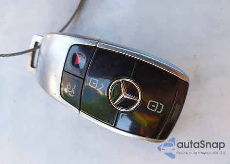 2020 Mercedes-Benz E 350 from USA, damaged, VIN WDDZF8DB3LA705265